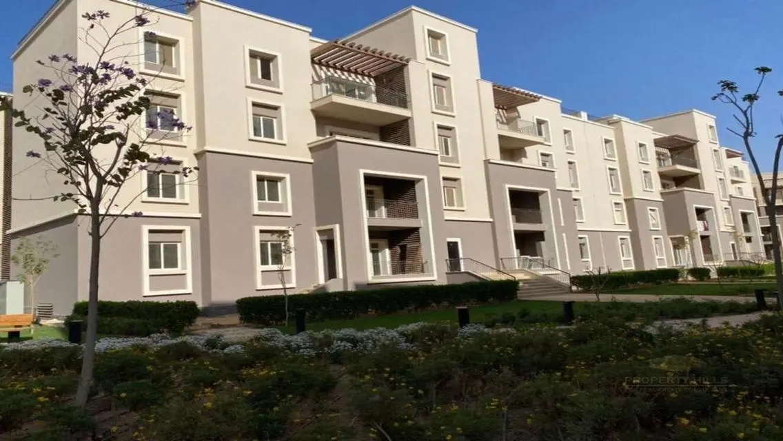 Luxury Villa for Sale with Private Garden and Pool