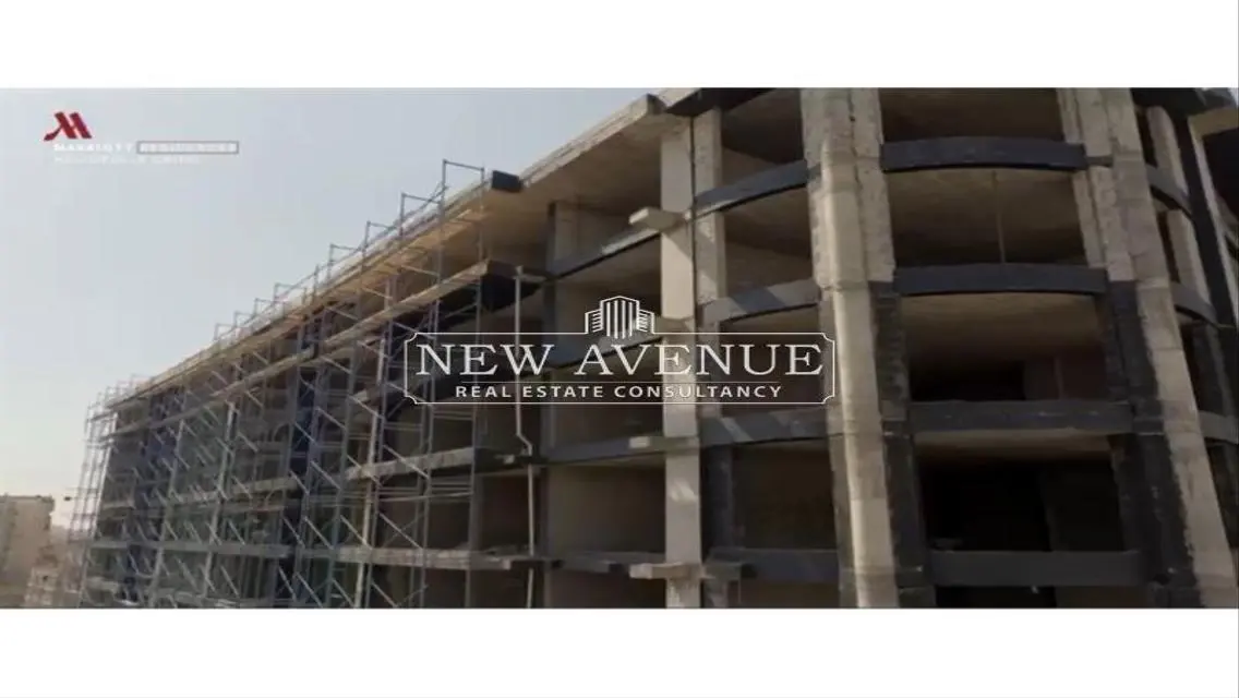Luxury 125 sqm Apartment with Private Garden and Maid's Room