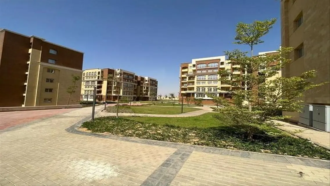 Luxurious Apartment in the Heart of the City with All Amenities