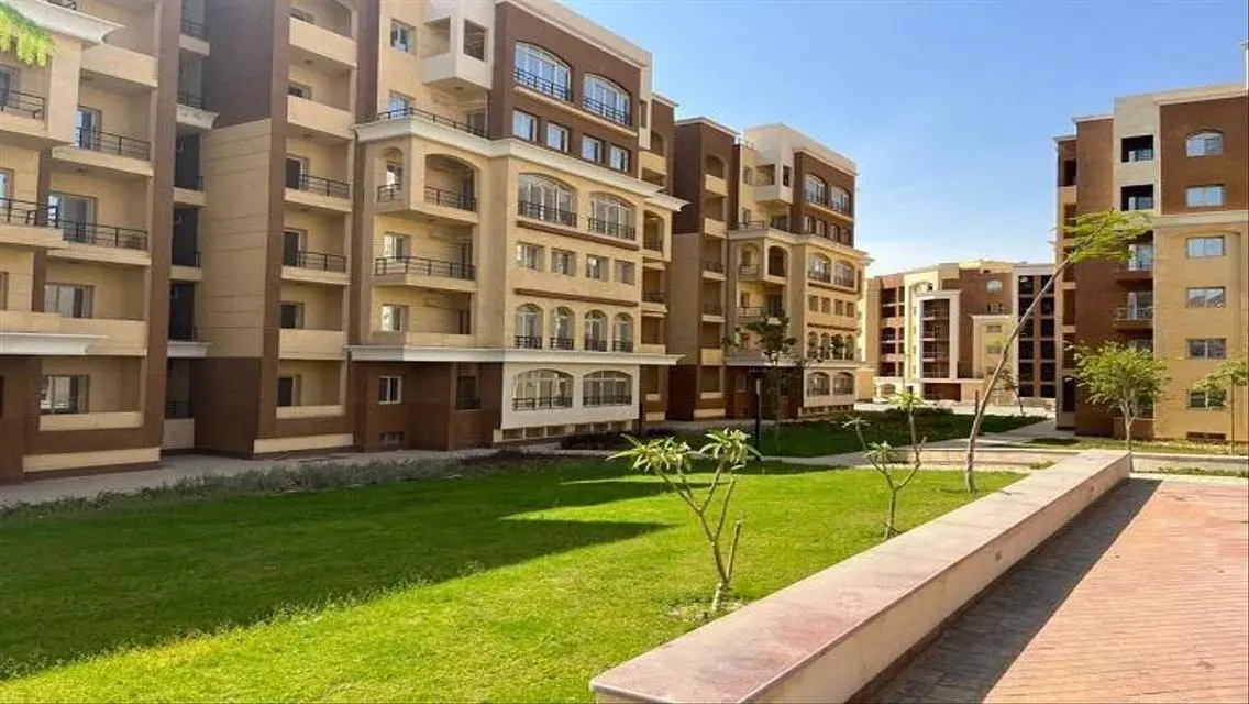 Luxurious Apartment in the Heart of the City with All Amenities