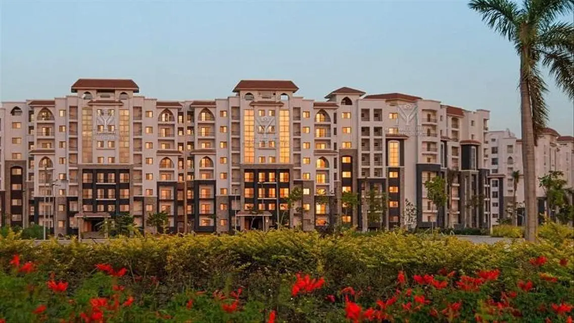 Luxurious Apartment in the Heart of the City with All Amenities