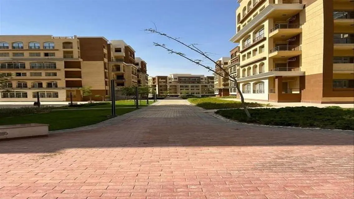 Luxurious Apartment in the Heart of the City with All Amenities