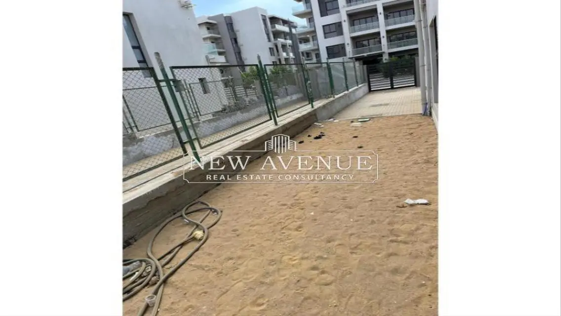 Luxury Villa with Private Garden for Sale