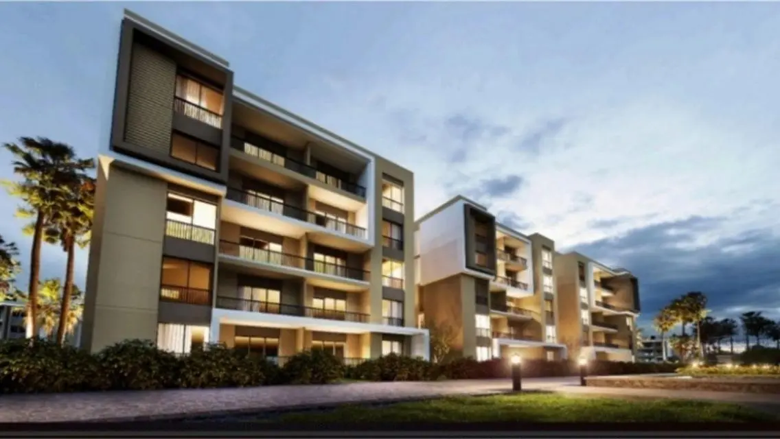 Luxury Apartment with 100 Sq M and Balcony