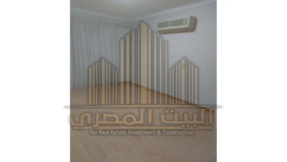 Stunning Property with 375 sqm for Sale at 80,000