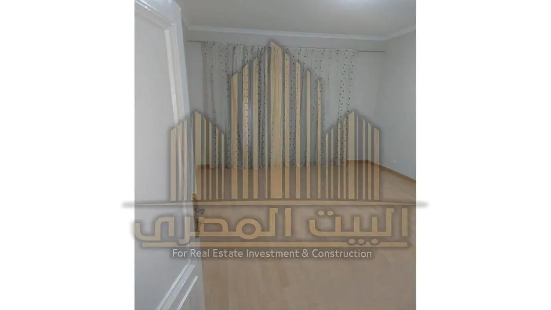 Stunning Property with 375 sqm for Sale at 80,000