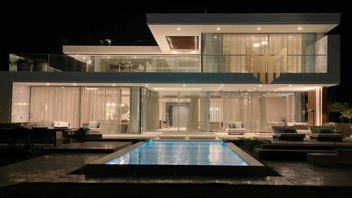 Luxury 2-Bedroom Apartment in Prime Location