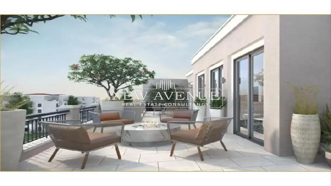 Luxury Villa with Spacious Private Garden