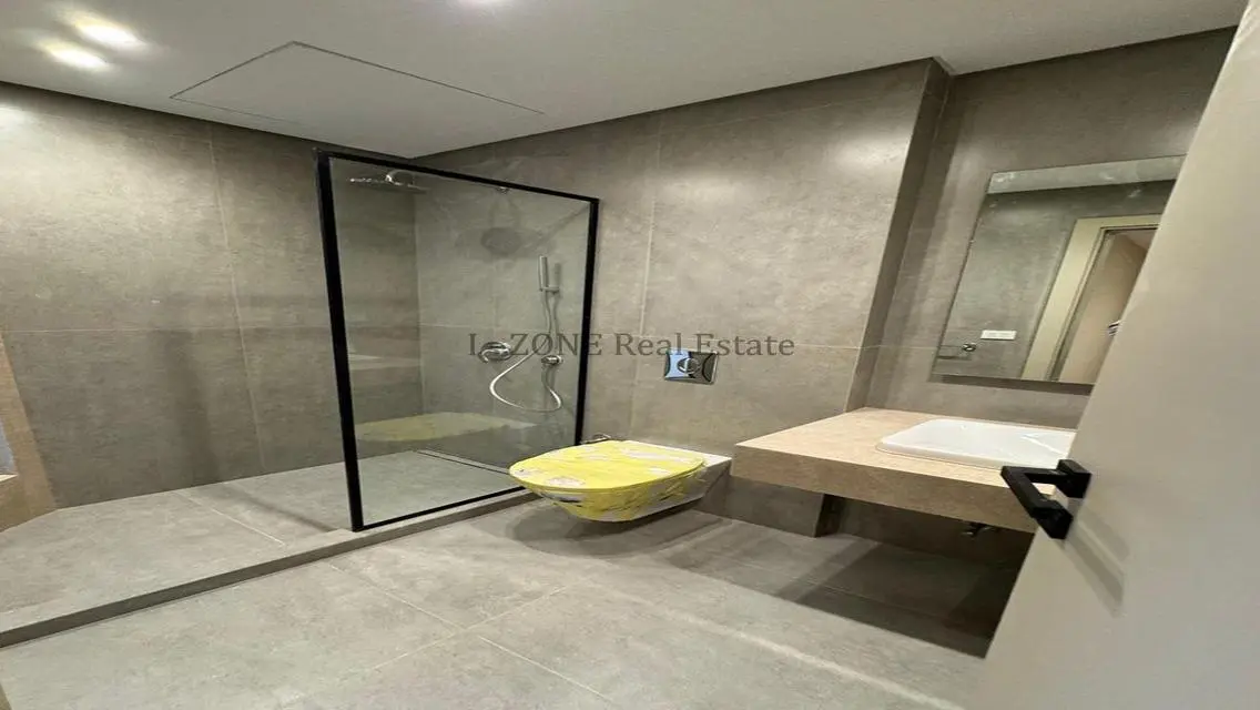 Fantastic Apartment for Sale in I-Zone 1 at Great Price