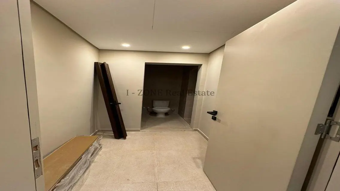 Fantastic Apartment for Sale in I-Zone 1 at Great Price