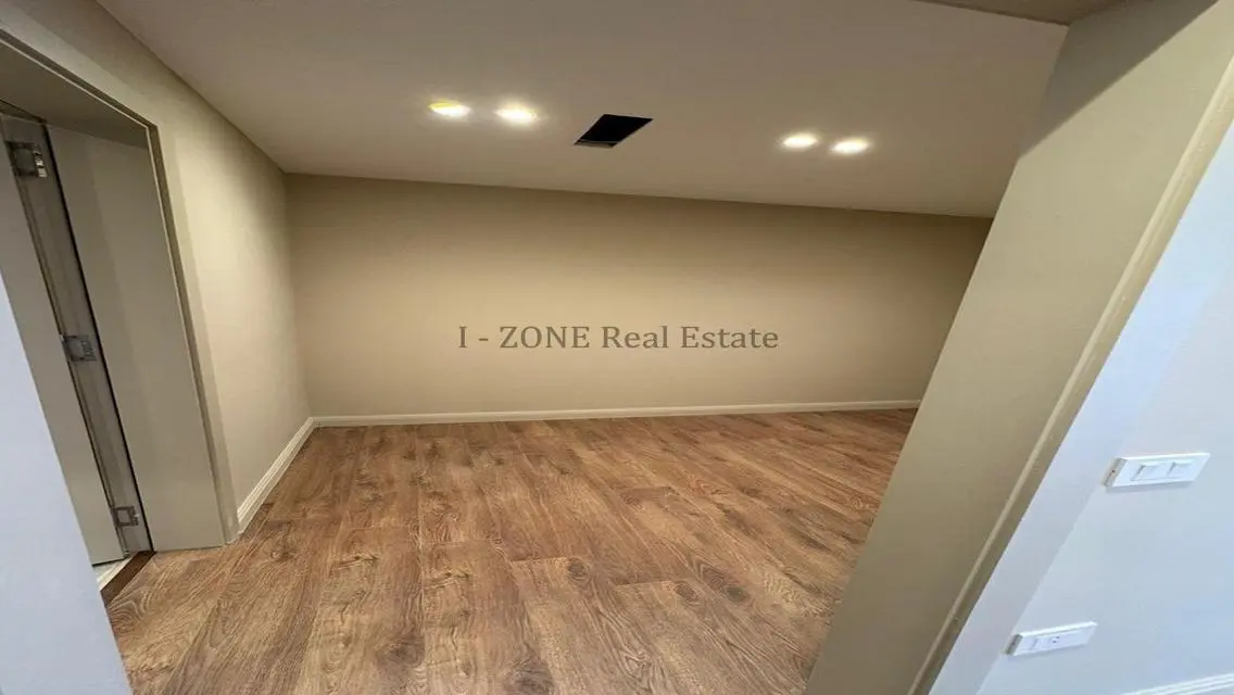Fantastic Apartment for Sale in I-Zone 1 at Great Price