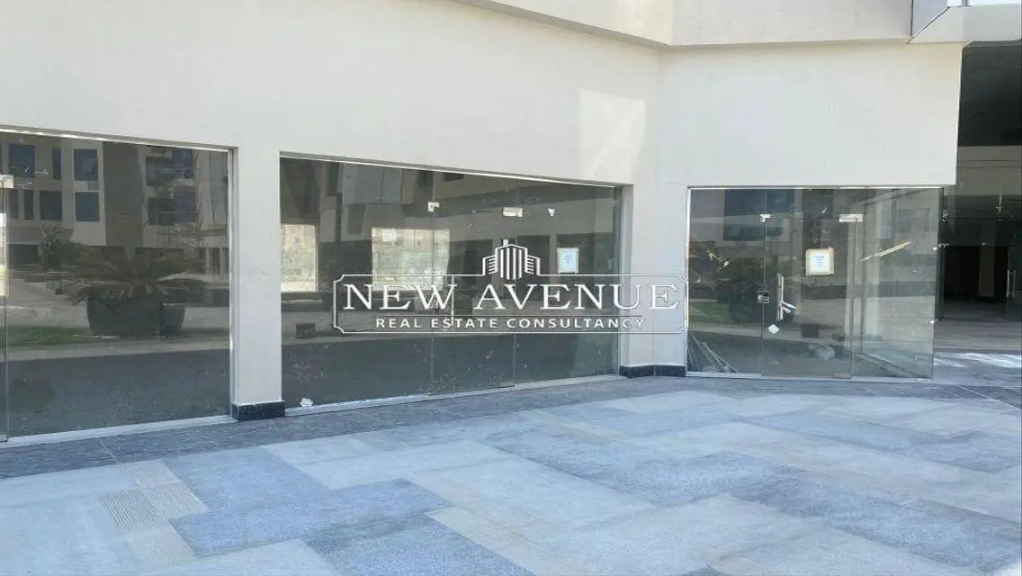 Complete Commercial Property for Sale - 1500 m²