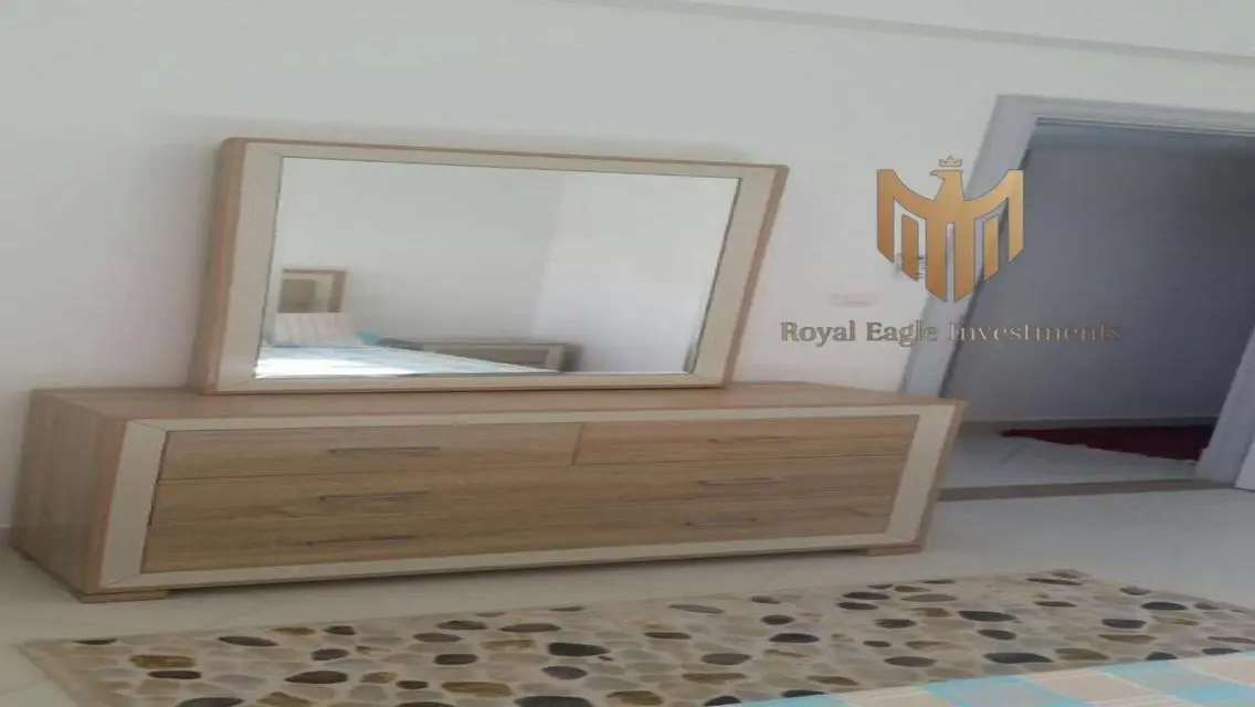 Luxury Villa for Sale with 100 Meter Space by the Balcony