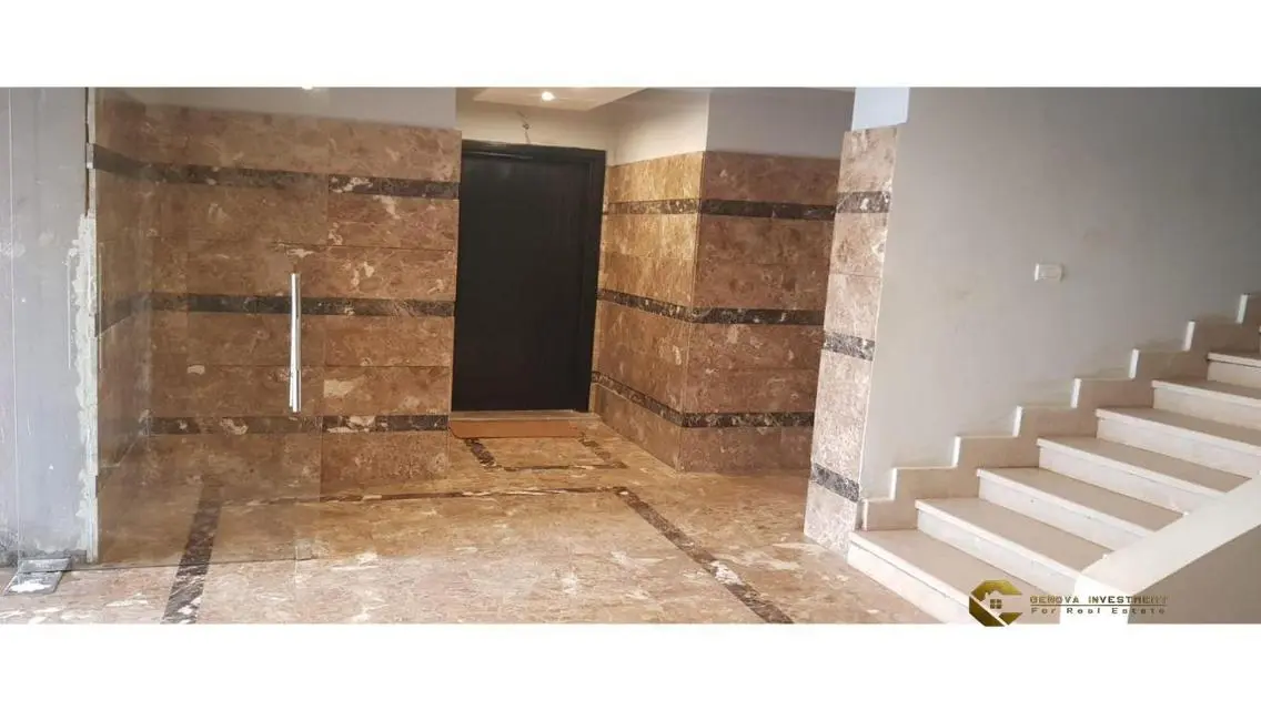 Luxury Apartment with Balcony and Security Guard