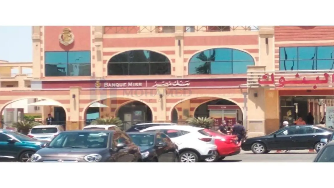 شقة فاخرة للبيع مع حديقة خاصة