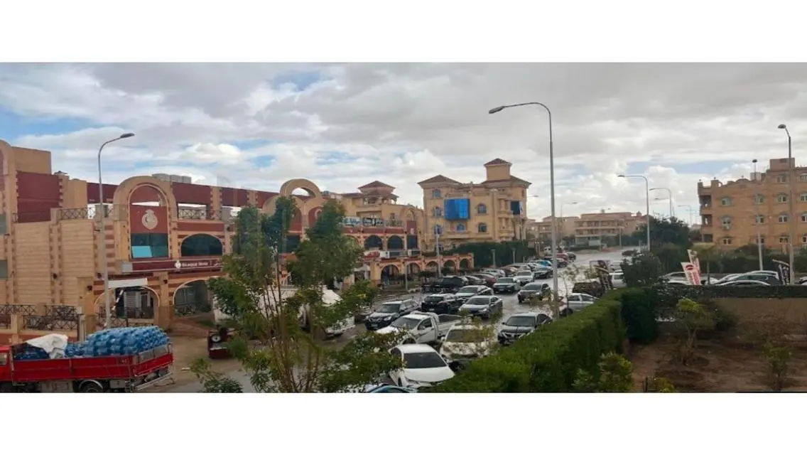 شقة فاخرة للبيع مع حديقة خاصة