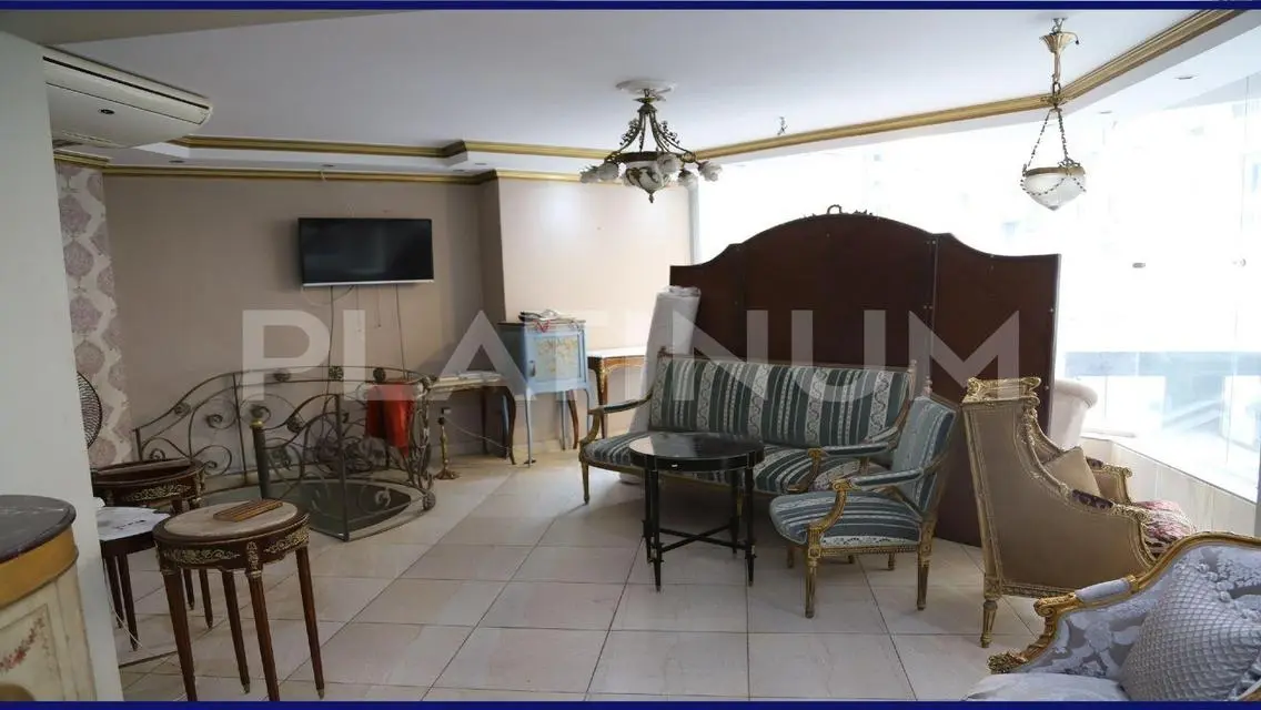 Luxury Apartment for Sale in the Heart of the City