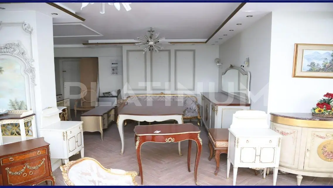 Luxury Apartment for Sale in the Heart of the City