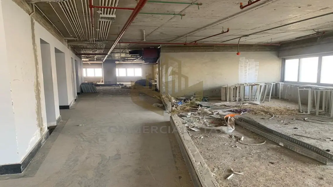 Investment Opportunity in Commercial State - 90 sqm with Extended Cables