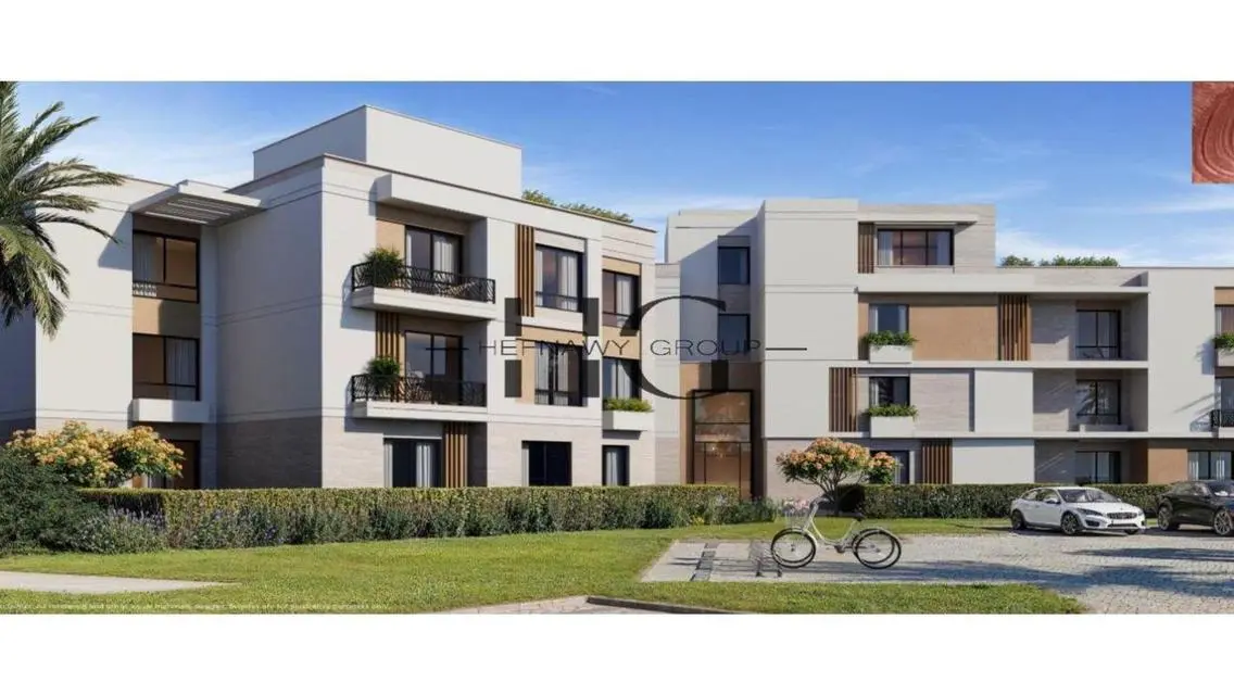 Modern Apartment with Balcony and Full Amenities