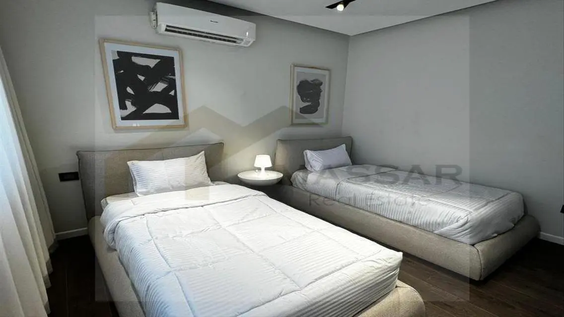شقة تطل على البحيرات في Lake View Residence