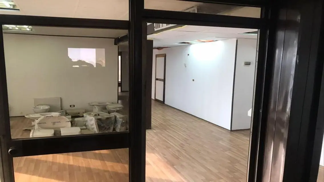 Commercial Property for Rent - Space 6-1-4-2-HDF