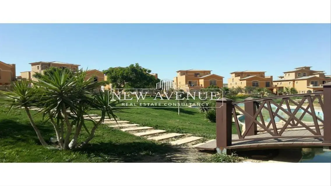 Luxury villa for sale, 640 sqm