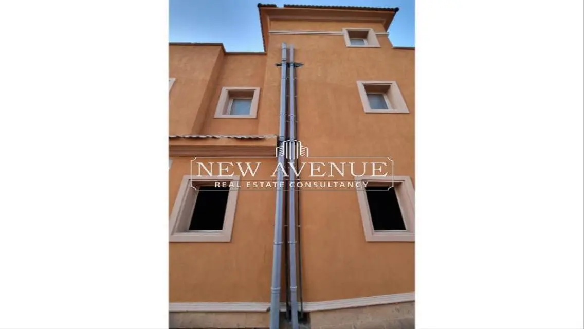 Luxury villa for sale, 640 sqm