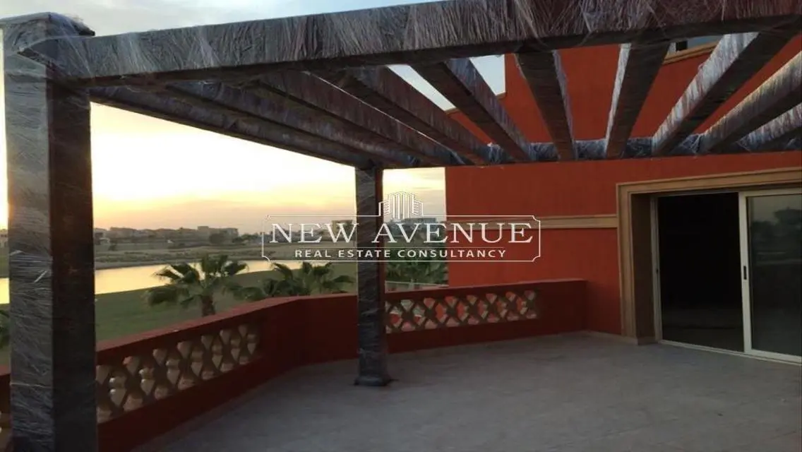 Luxury Villa for Sale with Private Garden and Full Amenities