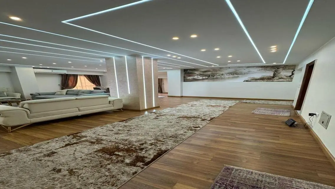 Luxury Apartment for Sale in the Heart of the City