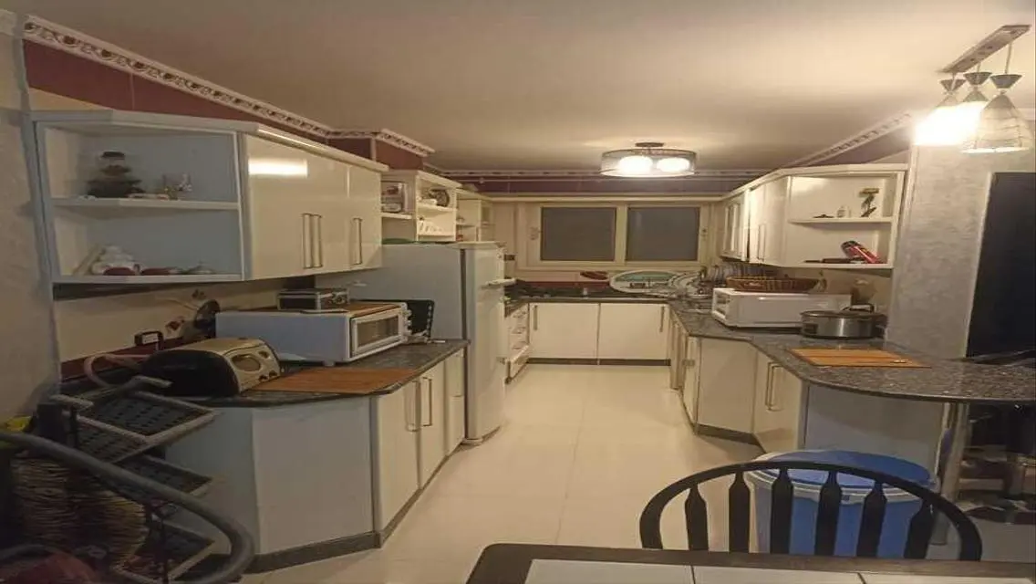 Luxury Villa with Contemporary Amenities