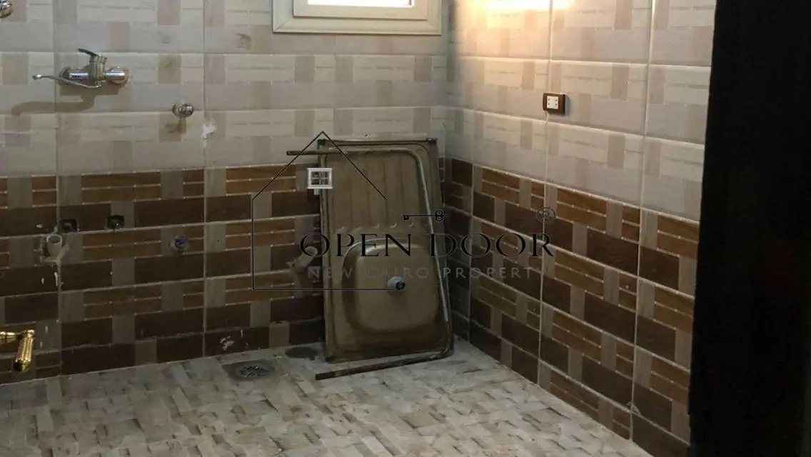 شقة مميزة للإيجار - 20000 جنيه