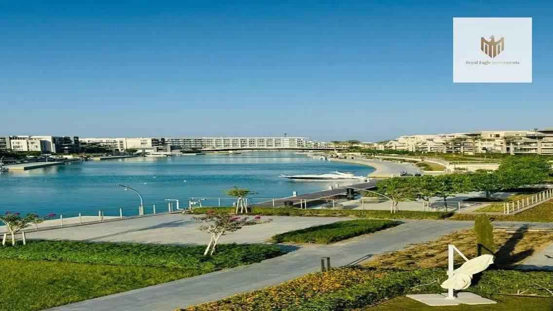 Stunning Apartment with Private Pool Access
