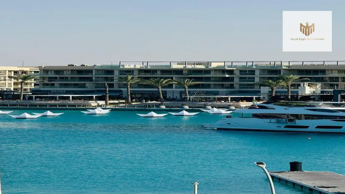 Stunning Apartment with Private Pool Access