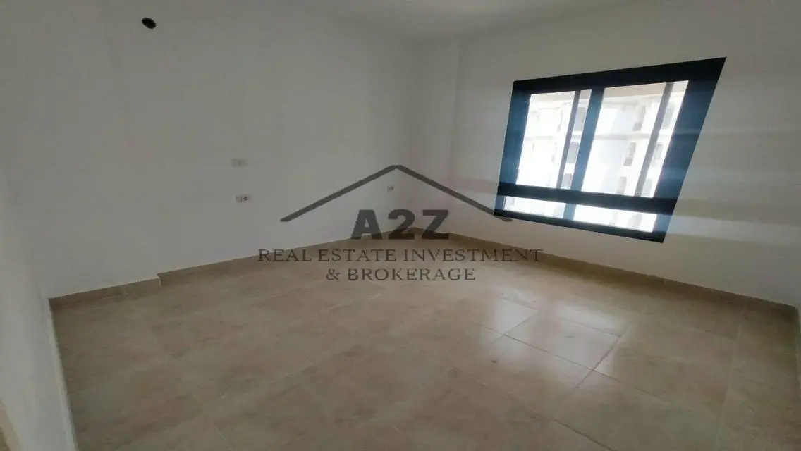 Luxury Apartment for Rent with Balcony and Security