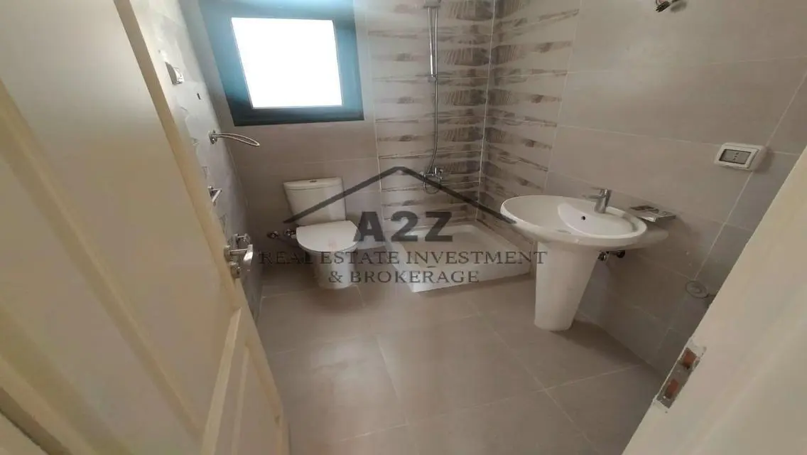 Luxury Apartment for Rent with Balcony and Security