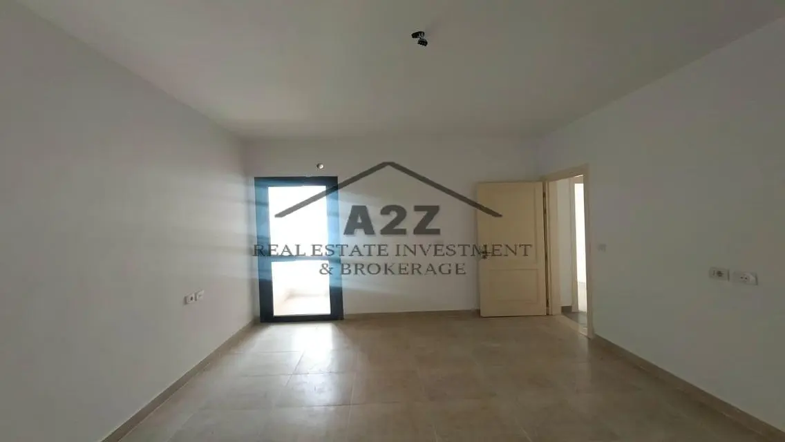 Luxury Apartment for Rent with Balcony and Security