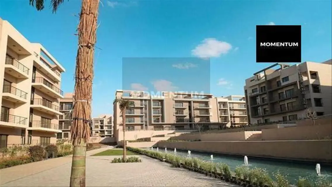 شقة راقية للبيع في قلب المدينة