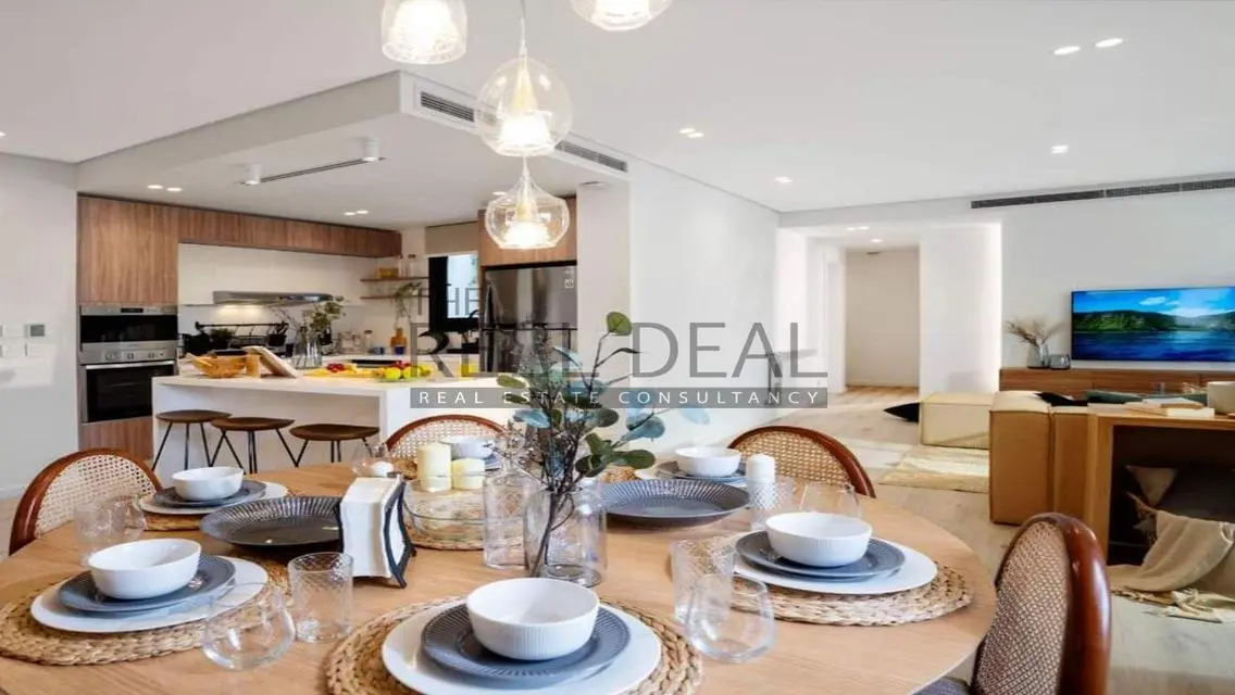 Luxury Apartment in Taj City - 8 Million EGP