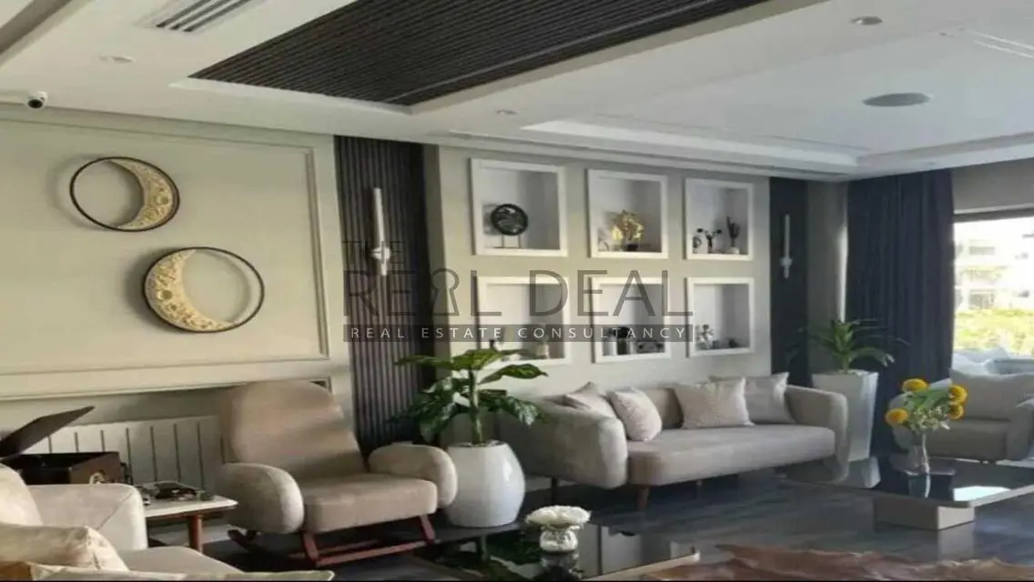 Luxury Apartment in Taj City - 8 Million EGP