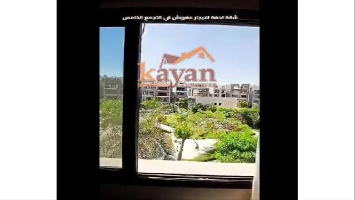فيلا فاخرة للبيع بمساحة واسعة