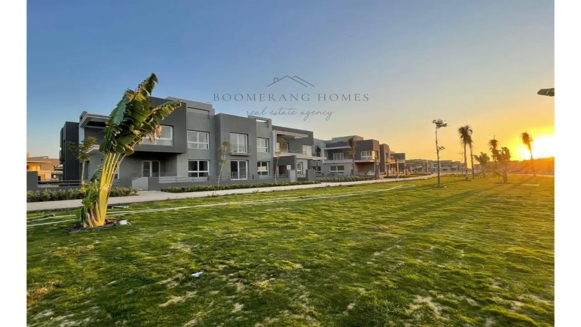 Luxury 3-Bedroom Apartment with Shared Pool in Prime Location