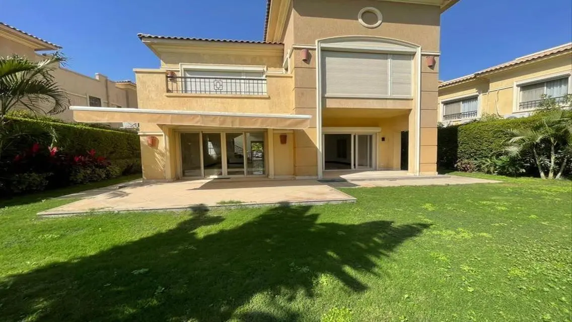 Luxurious Apartment for Sale with Spacious Area
