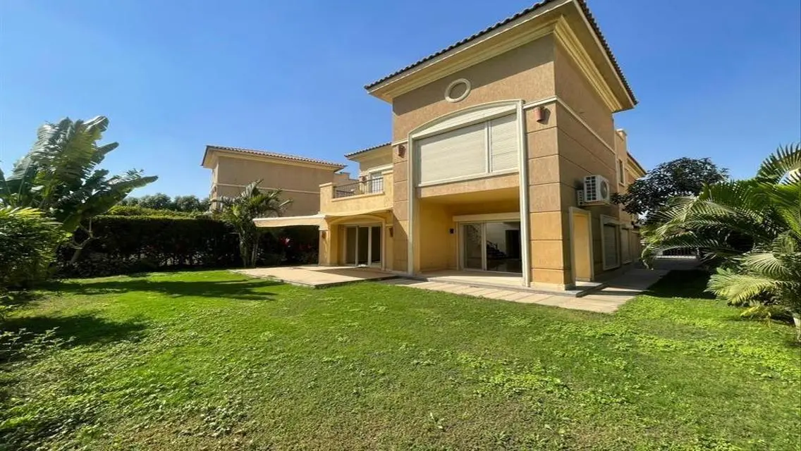 Luxurious Apartment for Sale with Spacious Area