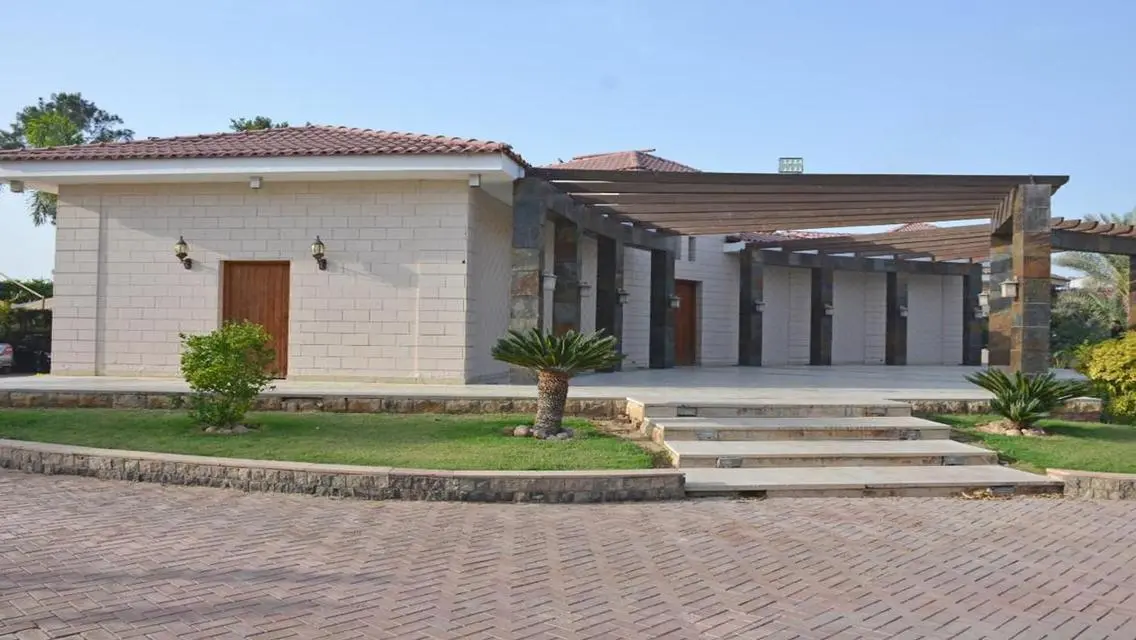 Contemporary Luxury in the Heart of the City