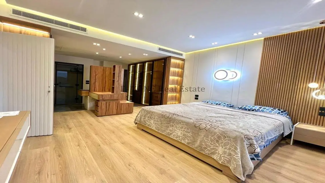 Luxury Apartment at Sky Condos