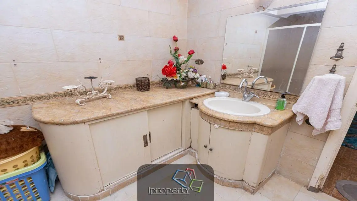 شقة فاخرة للبيع في الإسكندرية