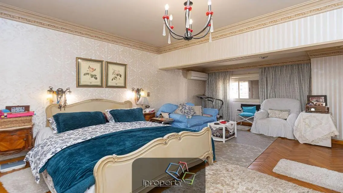 شقة فاخرة للبيع في الإسكندرية
