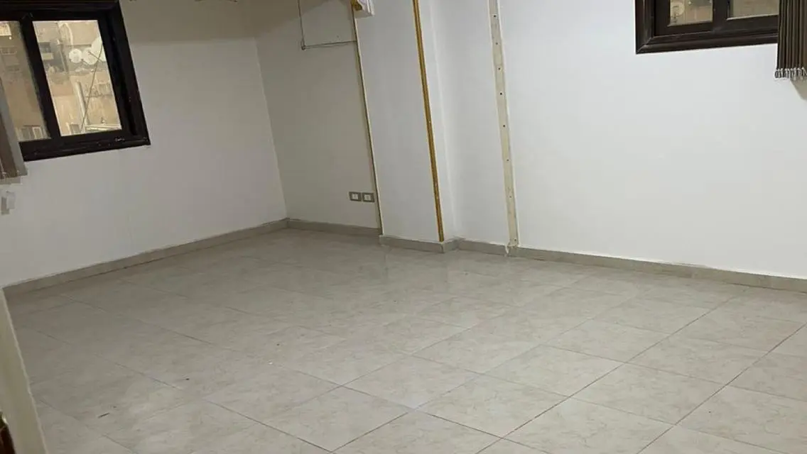 شقة فاخرة بمساحة 800 متر للبيع - 3 غرف نوم