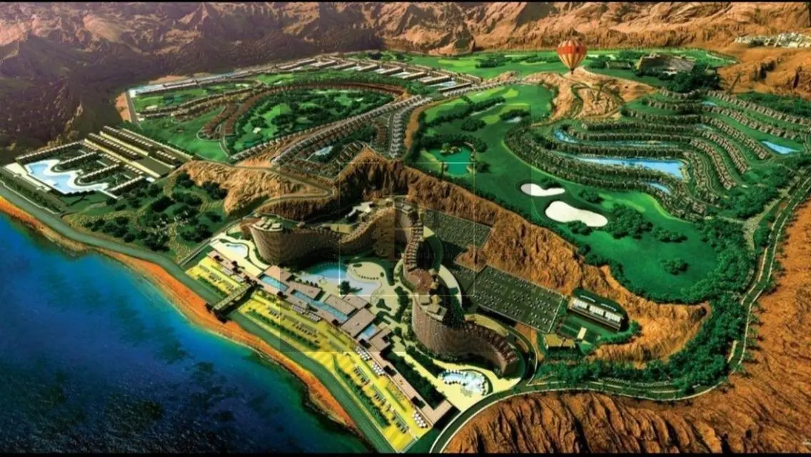 شقة فاخرة للإيجار بتصميم مميز وإطلالة رائعة